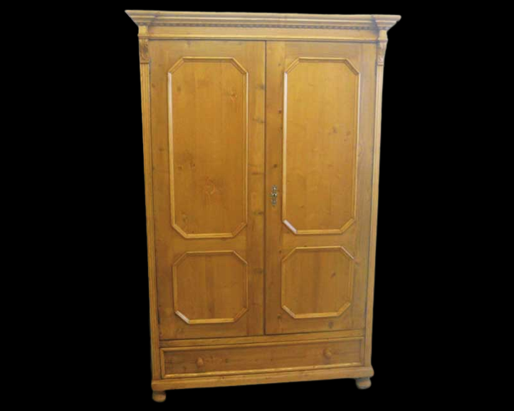 Schrank