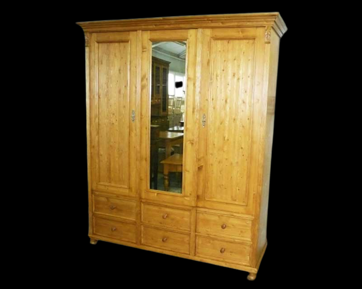 Schrank