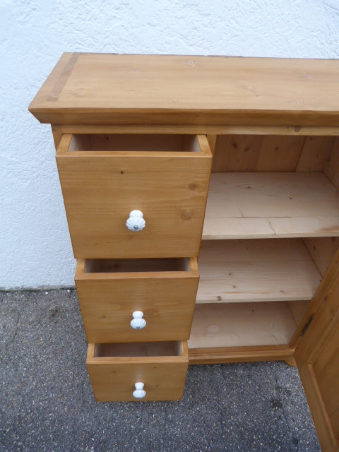 Brotschrank