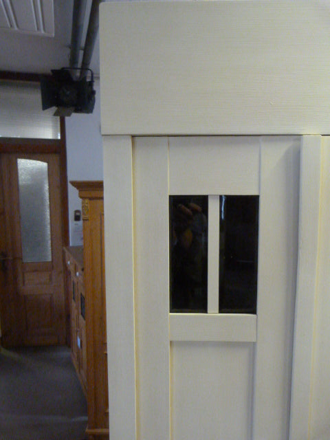 Kleiderschrank