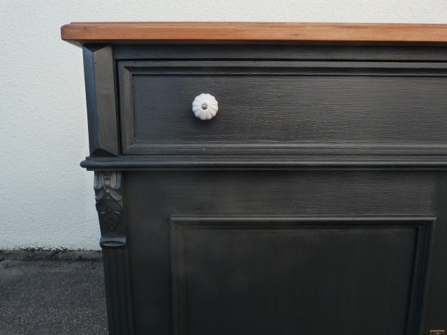 Waschtischunterschrank