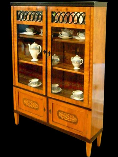 Biedermeier Vitrine
