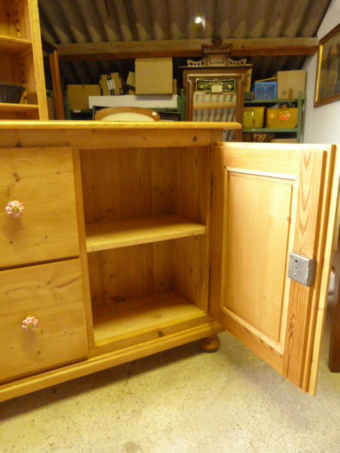 Brotschrank