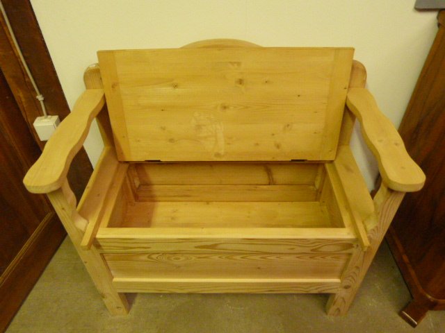 kleine Truhenbank