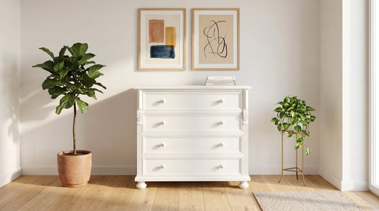 Kommode im Landhausstil