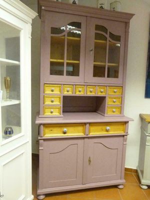 Küchenschrank