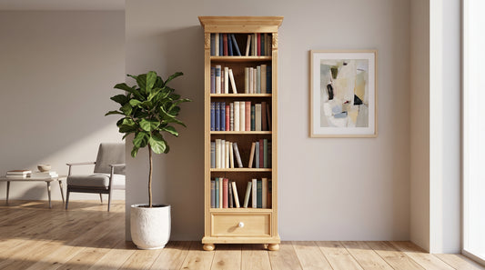 Schmaler Bücherschrank
