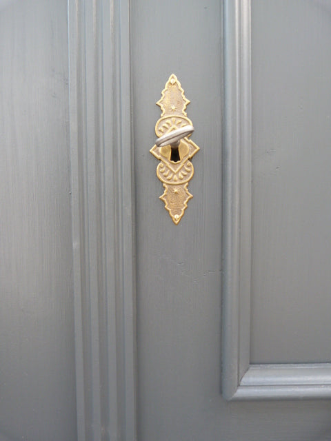 Landhaus-Schrank