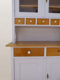 Küchenschrank