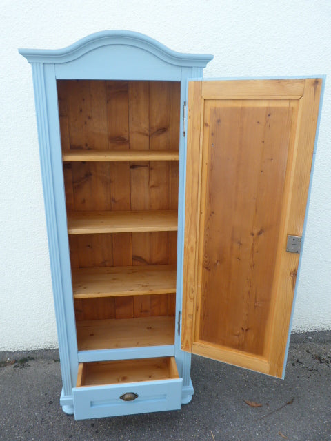 schrank (0142)
