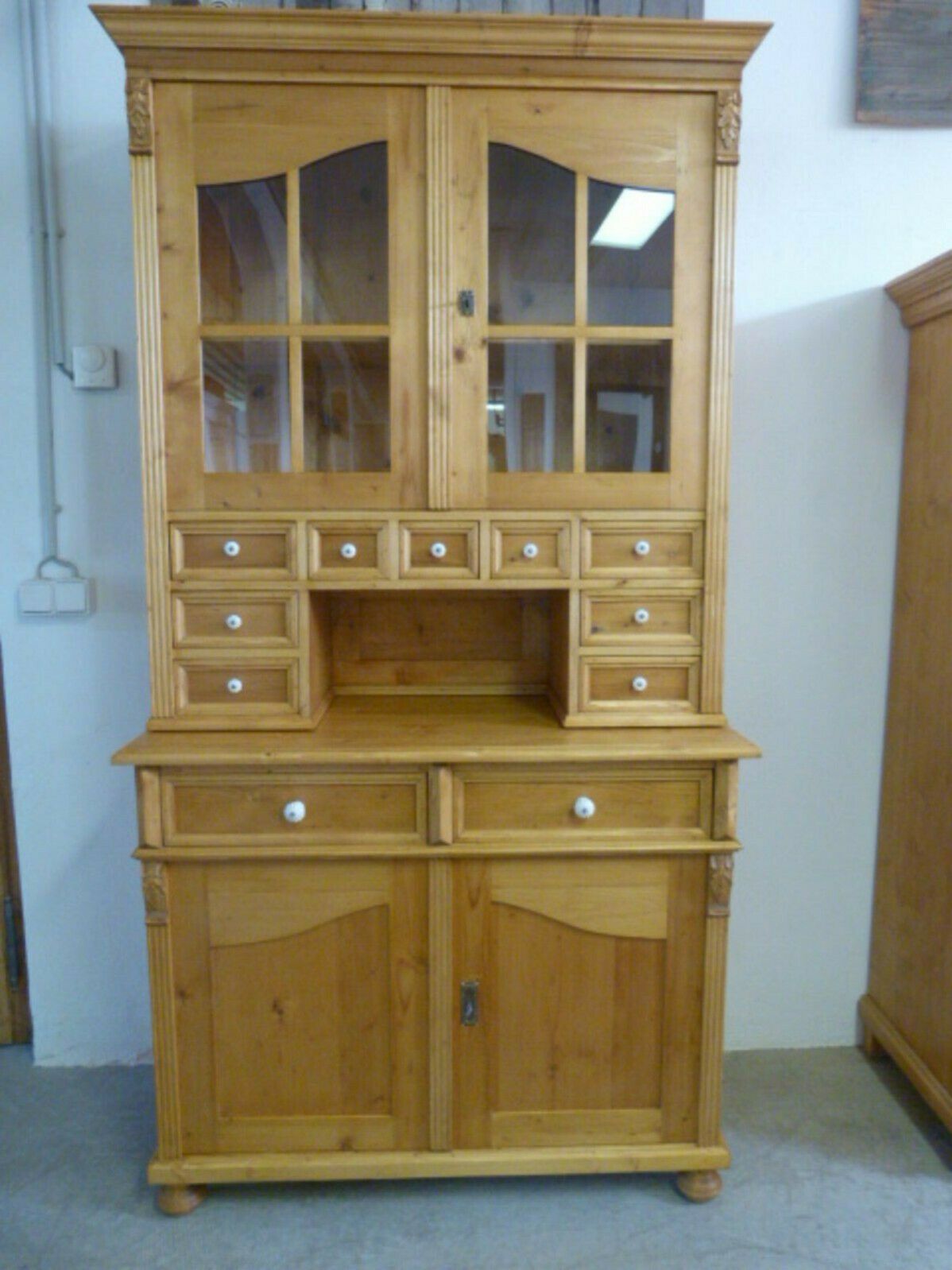 Küchenschrank