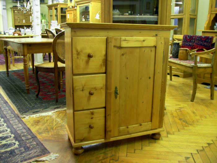 Brotschrank