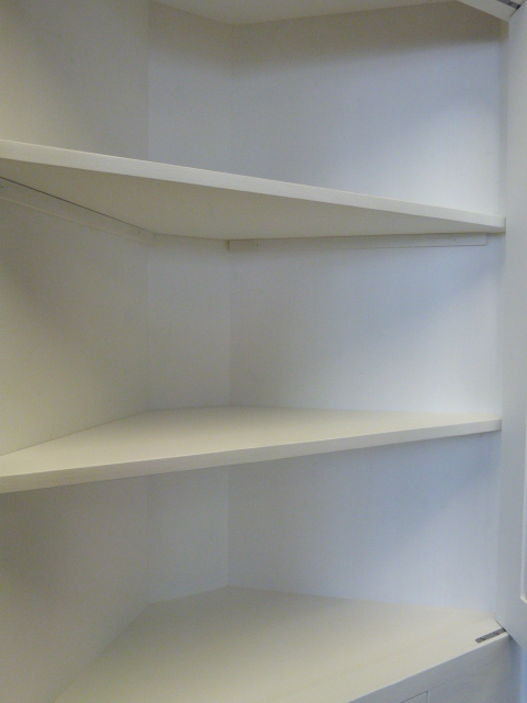 Eck-Schrank