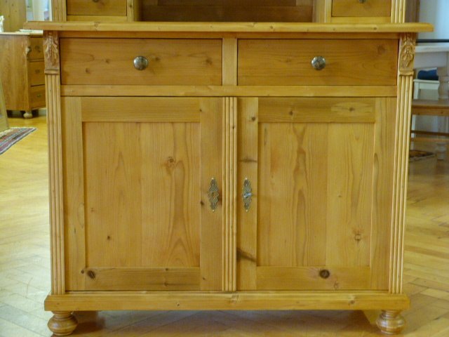 Küchenschrank