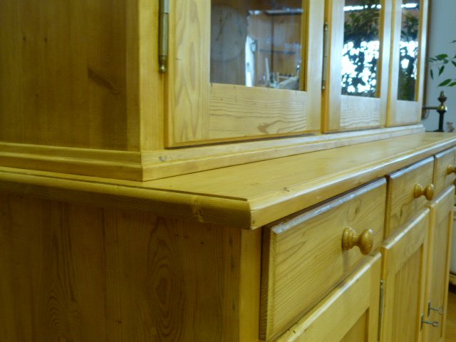 Küchenschrank
