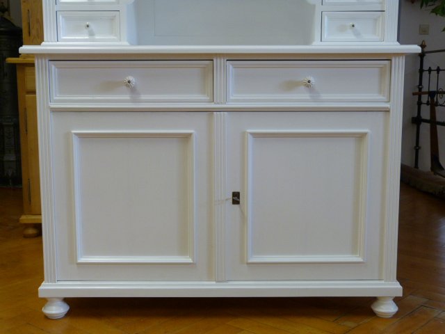 Küchenschrank