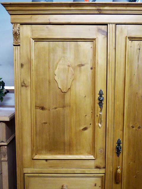 Schrank