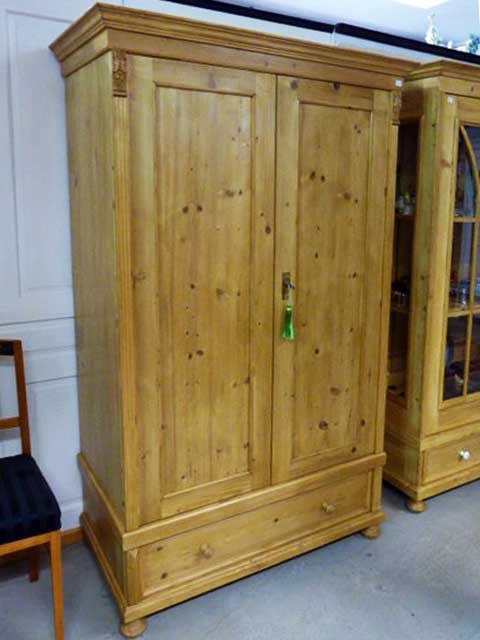 Schrank