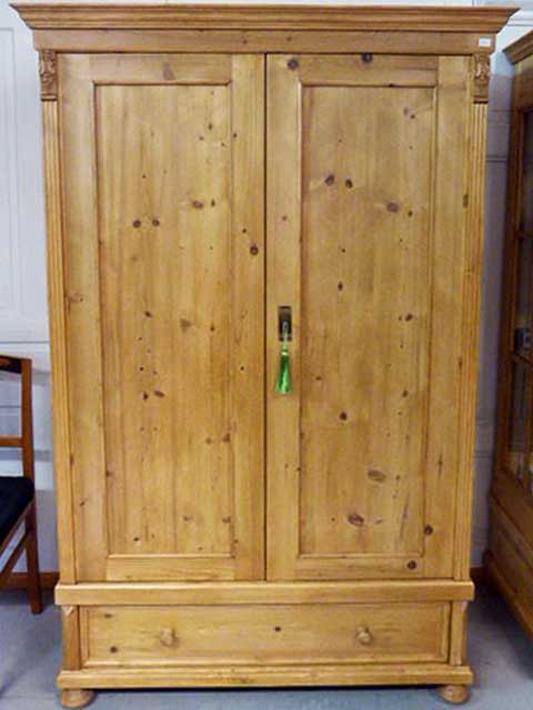 Schrank