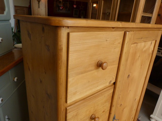 Brotschrank