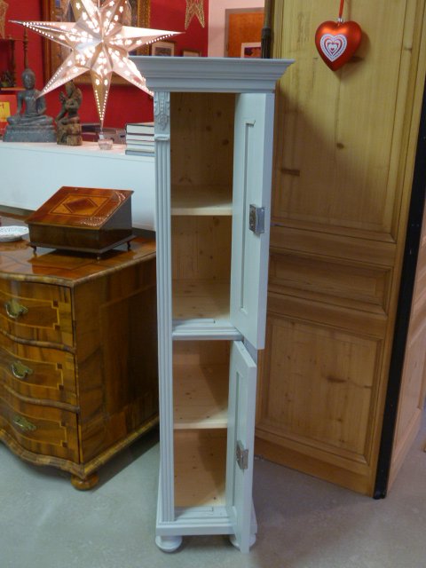 Schrank