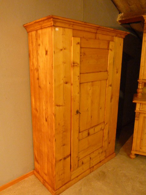 Schrank