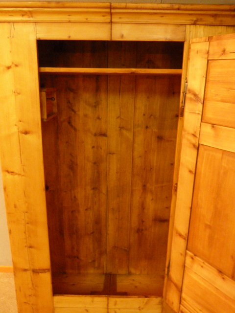 Schrank