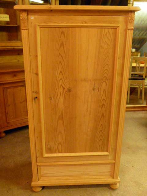 Kleiner Schrank