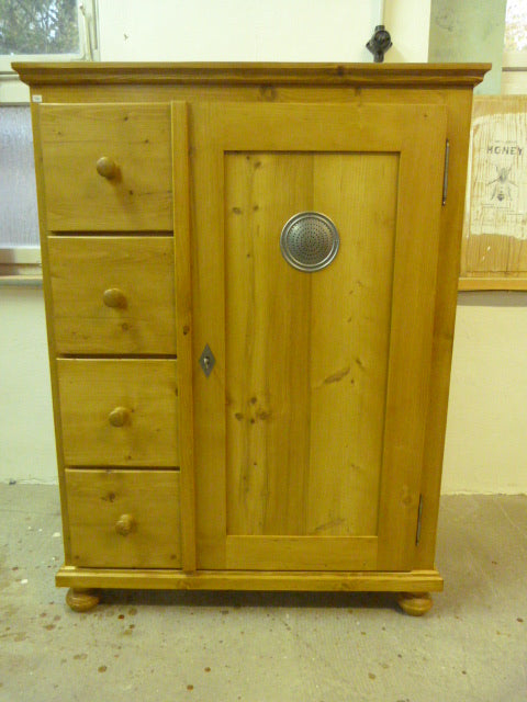 Brotschrank