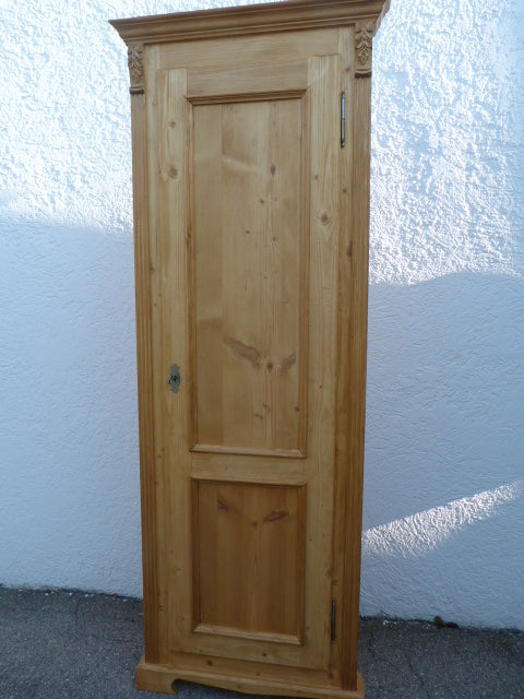 Eck-Schrank
