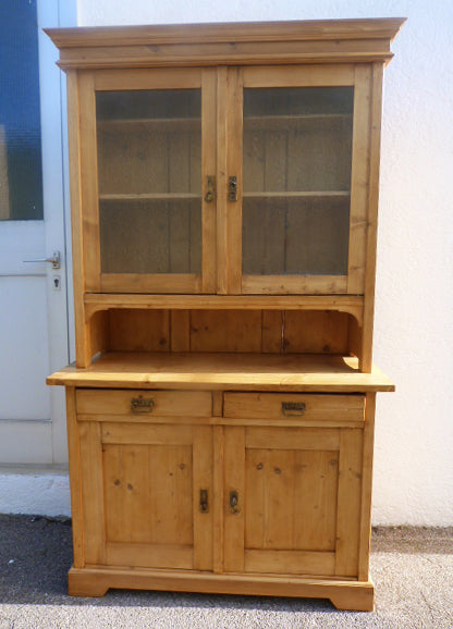 Küchenschrank um 1900