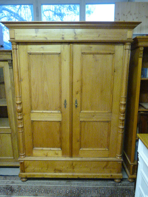 Schrank