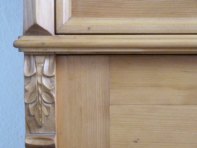 Küchenschrank