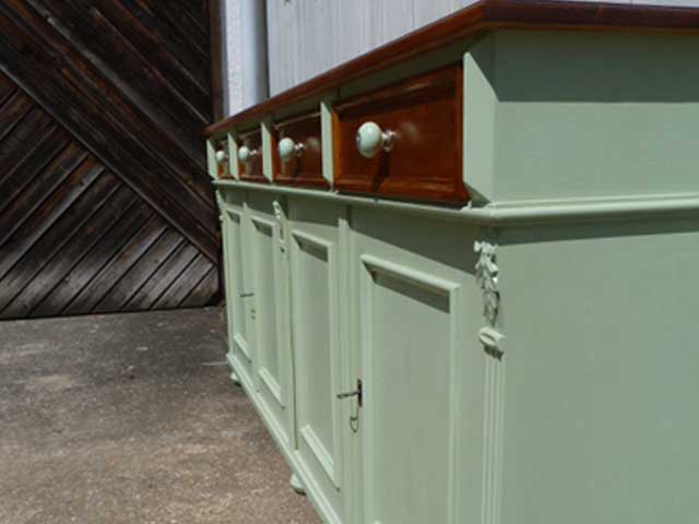 Sideboard