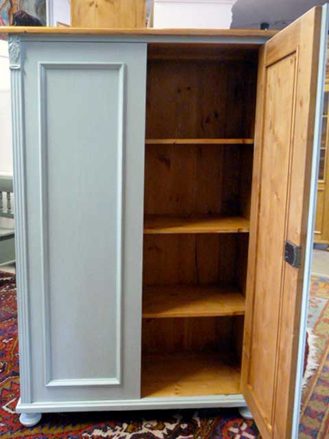 Schrank