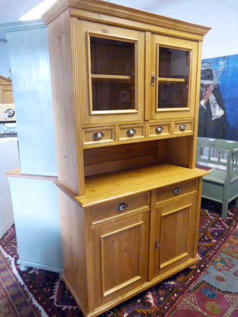 Küchenschrank