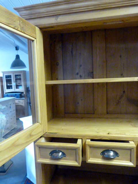 Küchenschrank
