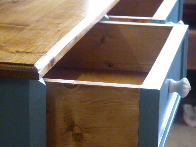 Küchenschrank