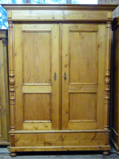 Schrank
